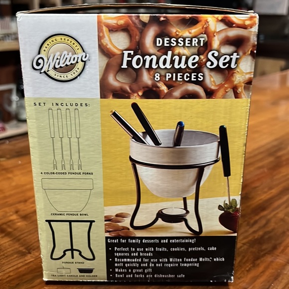 Fondue Set - Picture 2 of 3